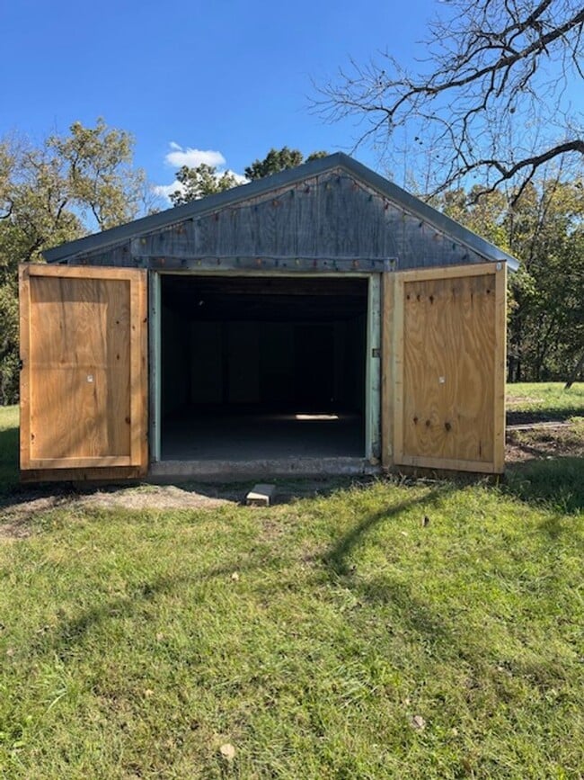 Building Photo - 72 Henry Harris Ln