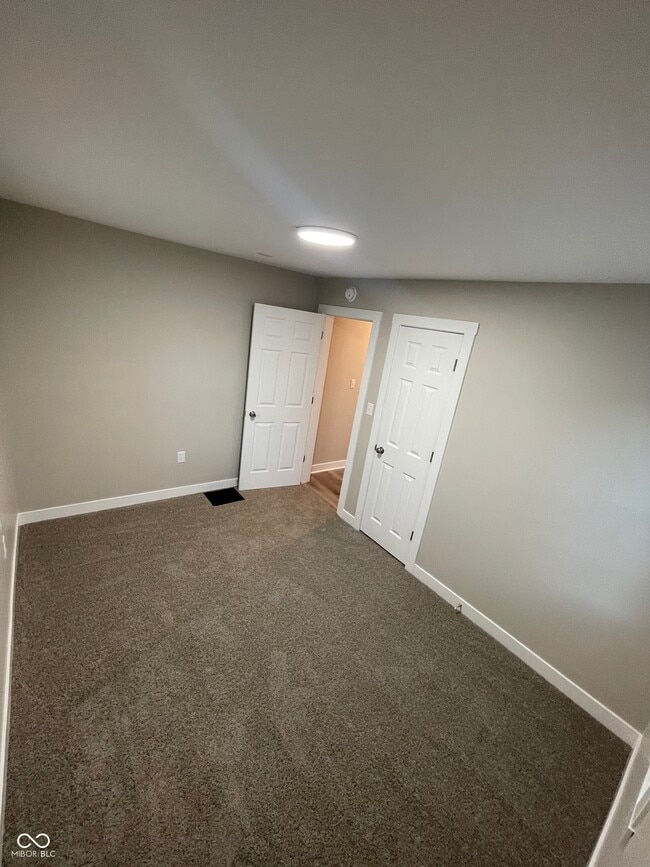 Building Photo - 41 Rosemere Ave