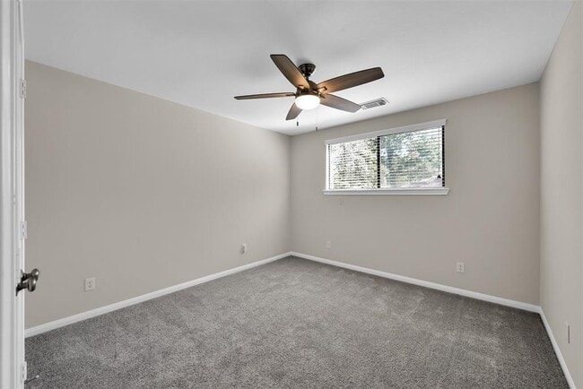 Building Photo - 9020 Zapata Way