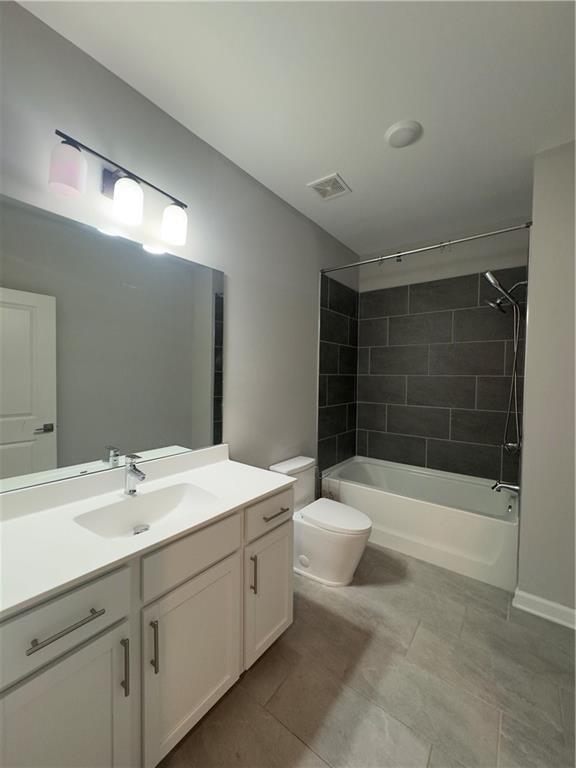 Building Photo - 20 Wren Dr