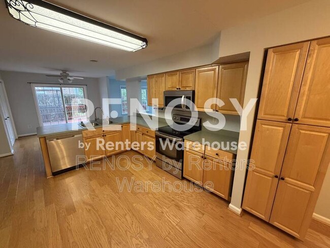 Building Photo - 345 Spenceola Pkwy