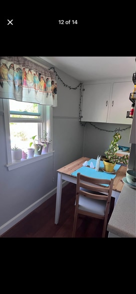 Building Photo - 3 Railroad Ct