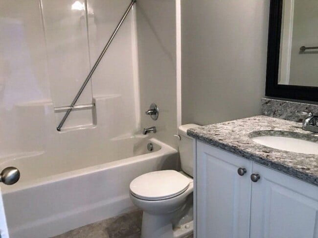 Building Photo - 327 Bella Rose Dr