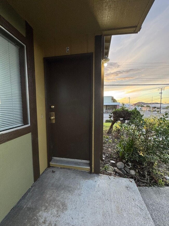 Building Photo - 233W15jjad