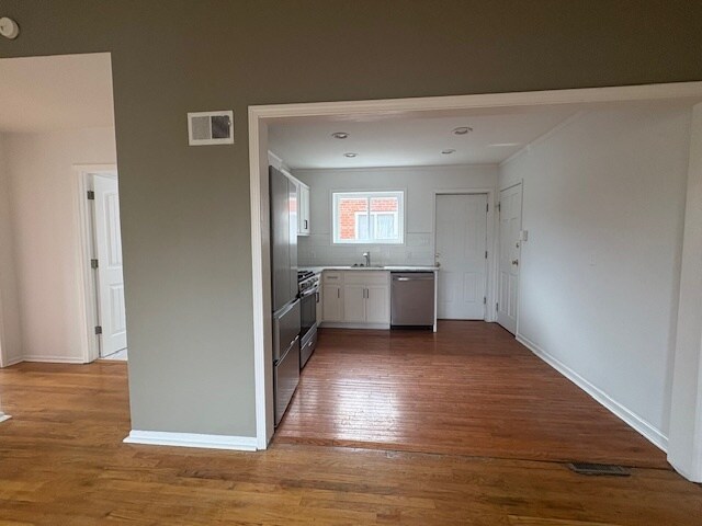 Building Photo - 3434 Nebraska Ave