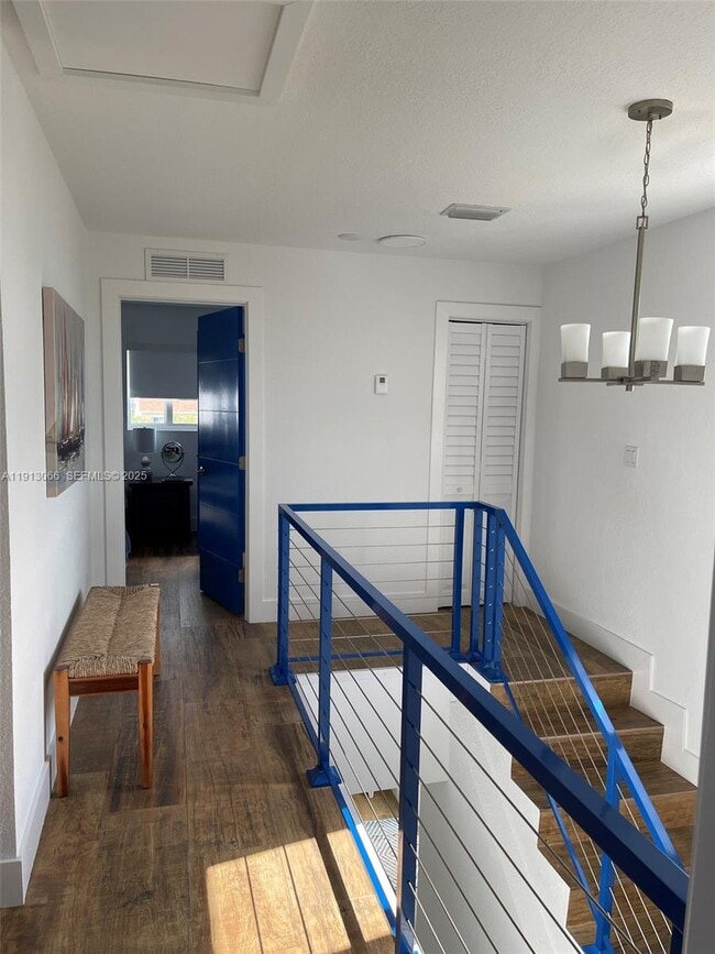 Building Photo - 94825 Overseas Hwy