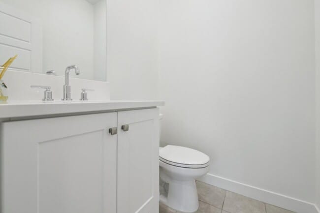 Building Photo - 275 Carmona