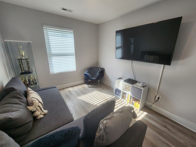 Building Photo - 3 Bedroom Home in the Heart of Kannapolis