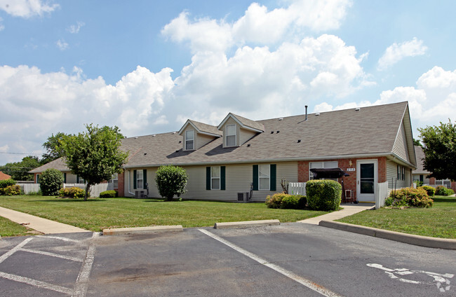 Building Photo - Highview Place Apartments