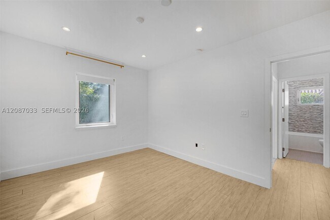 Building Photo - 6476 SW 10th St