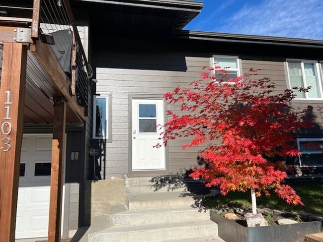 Building Photo - Beautiful Home on Bozeman's East Side