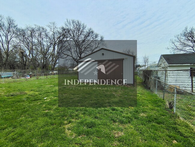 Building Photo - 3217 Finley St