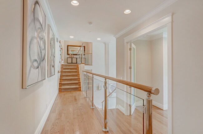 Building Photo - 140 Emerald Estates Ct