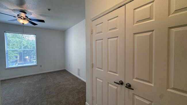 Building Photo - 3 Bedroom/ 2 Bath Condo for rent in Desira...