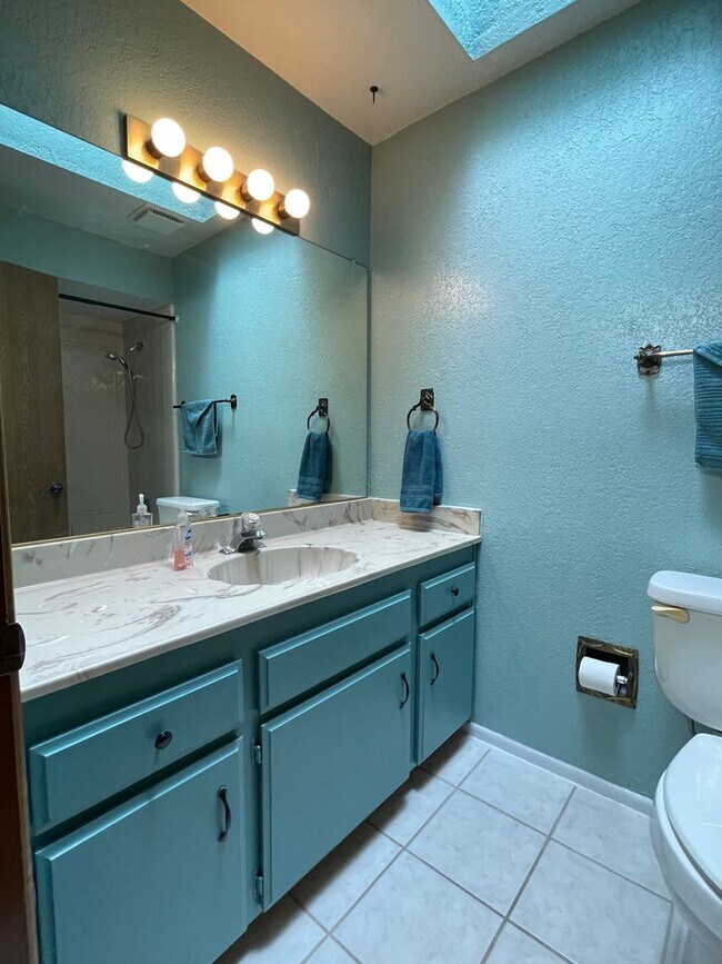 Building Photo - OWNER'S SUMMER SPECIAL-$300 OFF first 3 months! Sparkling Pool Home!