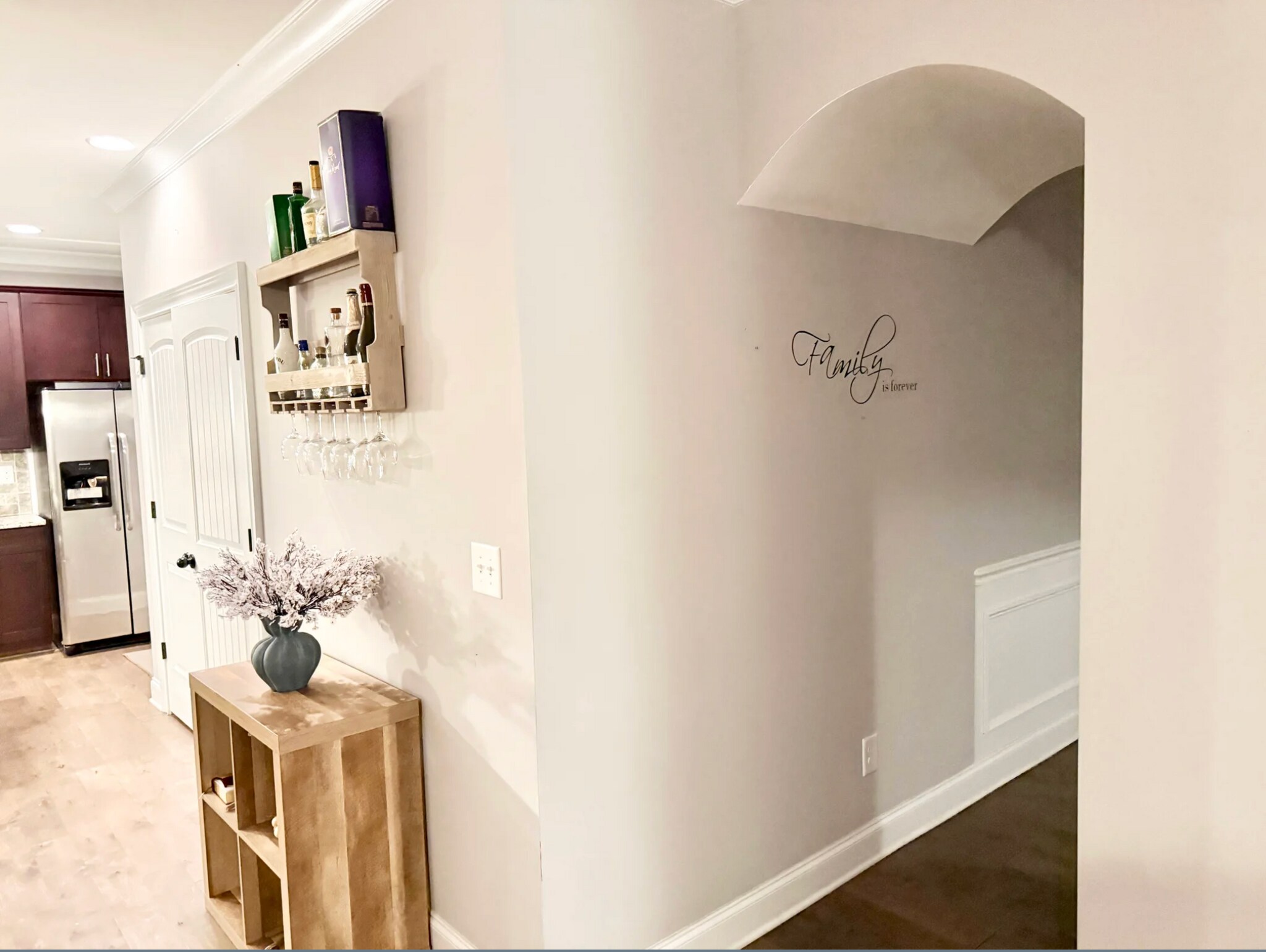 Building Photo - 819 Burch Creek Dr