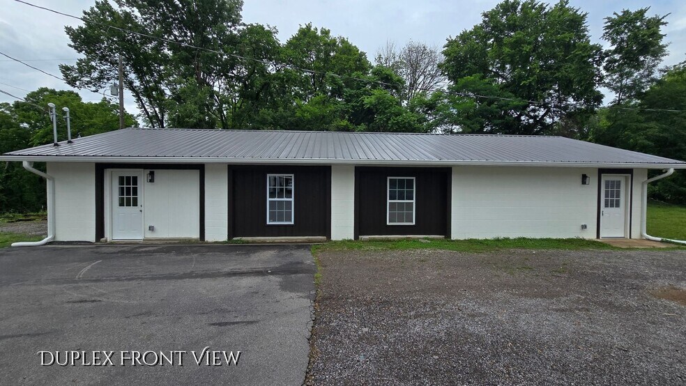 Building Photo - 3169 Earhart Rd