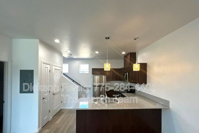 Primary Photo - 2788 Plumas St