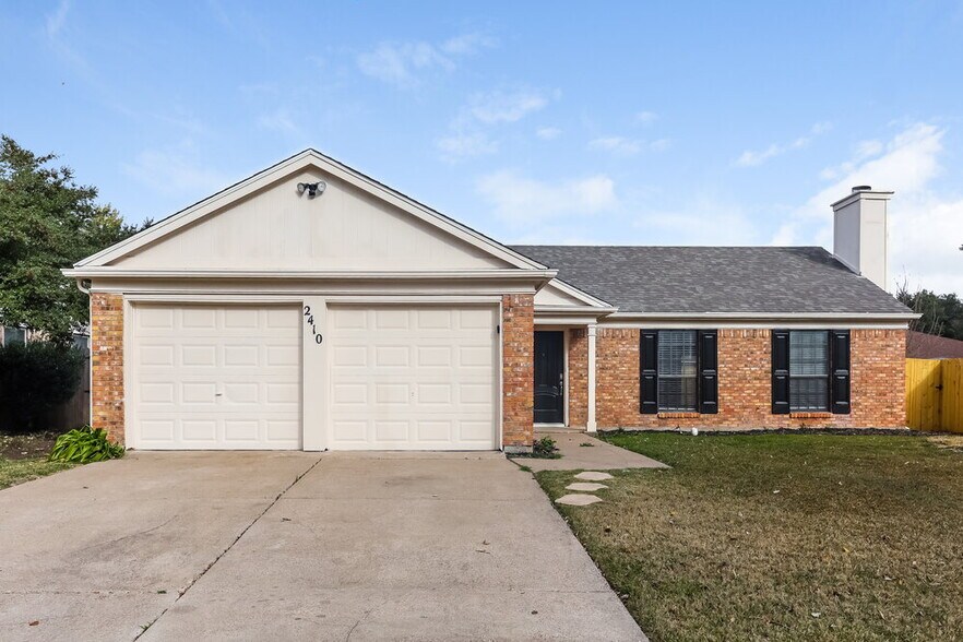 Primary Photo - 2410 Bentley Dr