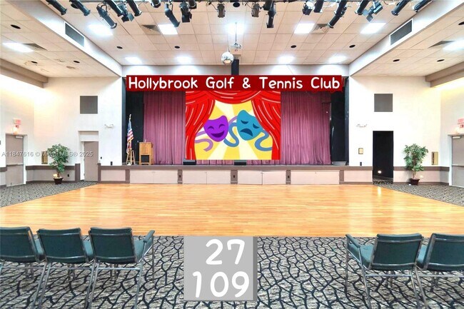 Building Photo - 681 S Hollybrook Dr
