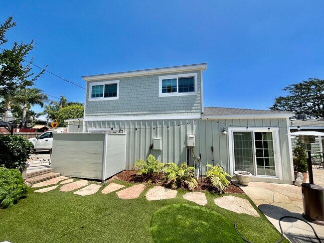 Primary Photo - 6237 W 83rd Pl