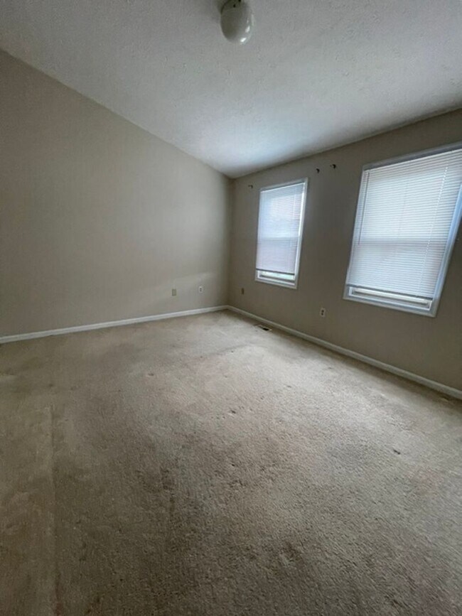 Building Photo - 806 Flagler Dr