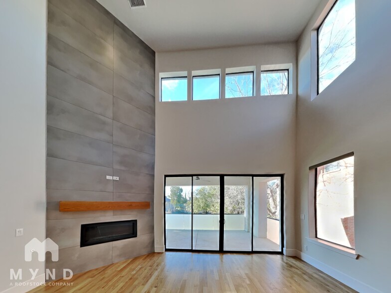 Building Photo - 4216 Bowser Ave