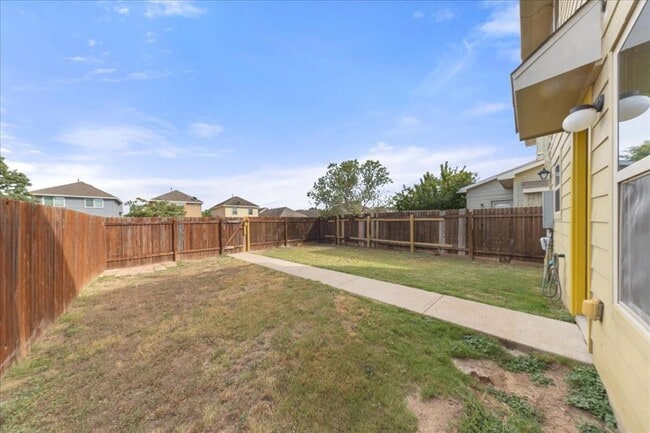 Building Photo - 4529 Kind Way