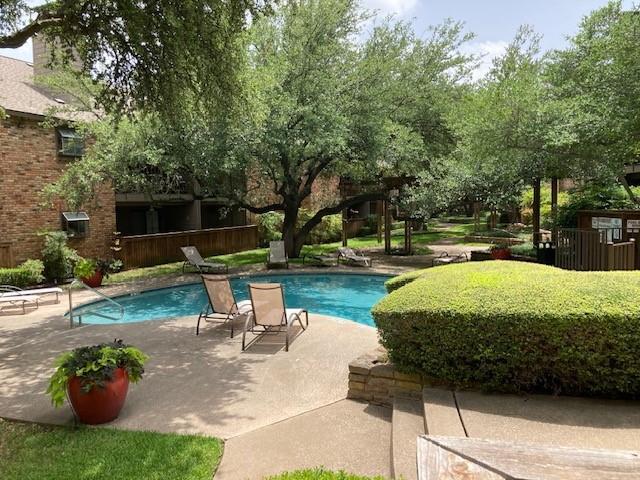Primary Photo - 15221 Berry Trail