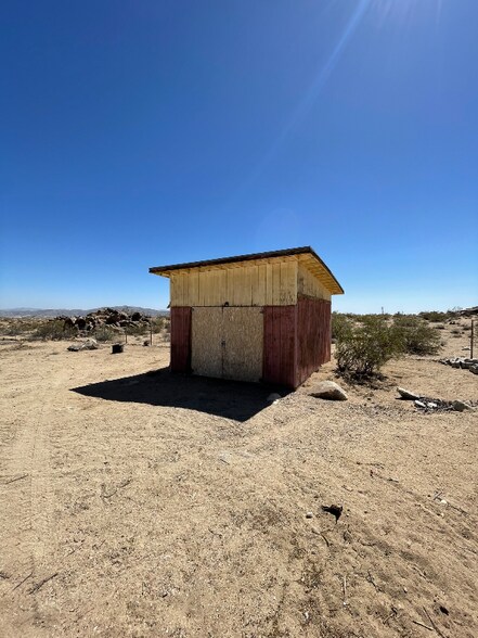 Building Photo - 52576 Quaibush Rd