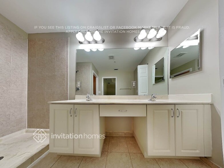 Building Photo - 7691 Spatterdock Dr