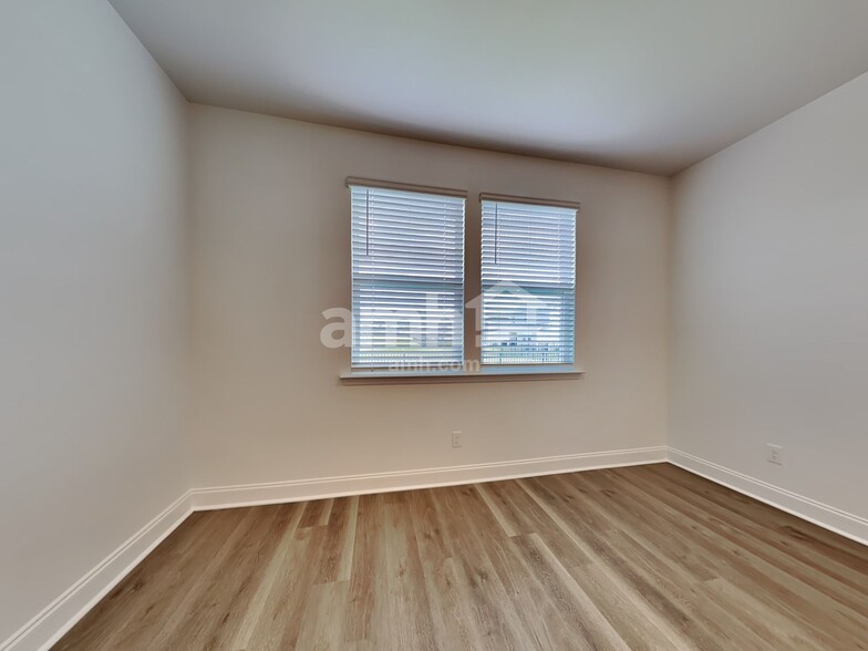 Building Photo - 566 Plumeria Ln