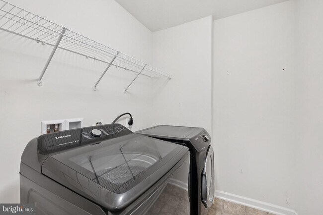 Building Photo - 3103 Alliance Ct