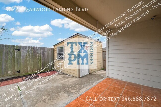 Building Photo - 9022 Clearwood Landing Blvd