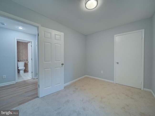 Building Photo - 11301 Gatesborough Ln