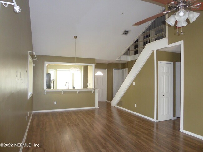 Building Photo - 14317 Coral Reef Dr S