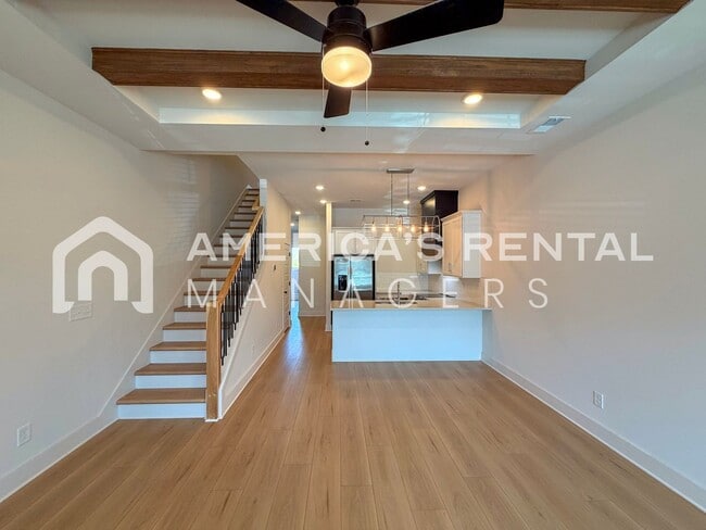 Building Photo - 1108 Windsor Sq