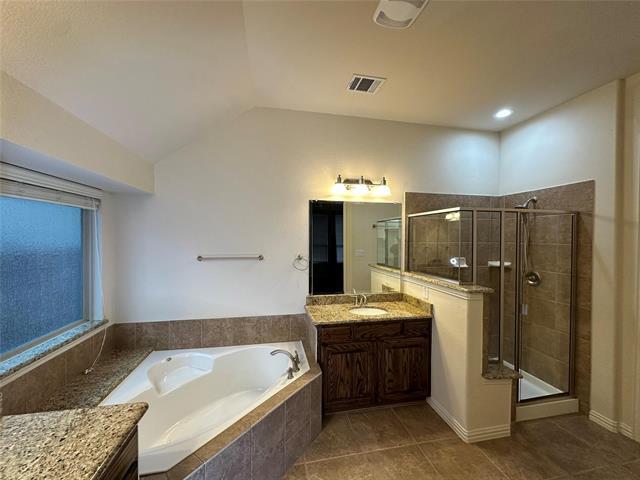 Building Photo - 13721 Vera Cruz Rd