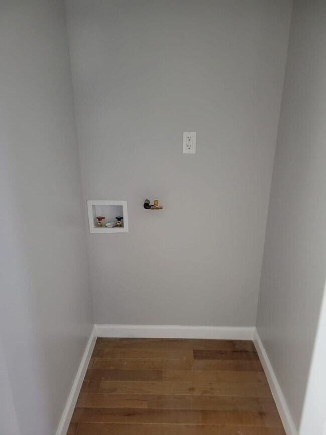 Building Photo - 360 Stegman Pkwy