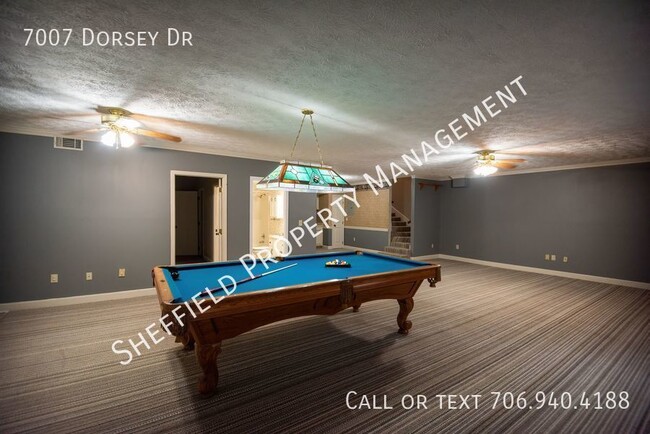 Building Photo - 7007 Dorsey Dr