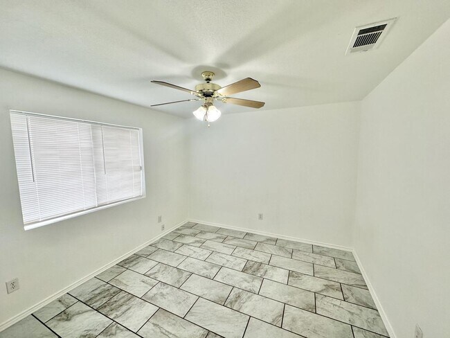 Building Photo - AVAILABLE SOON; APPLY TODAY!!