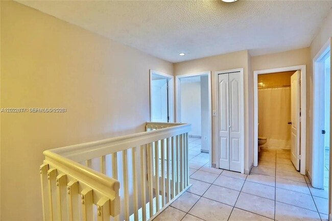Building Photo - 15870 SW 69th Ln