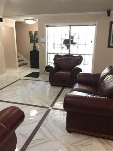 Building Photo - 2527 Cunningham St