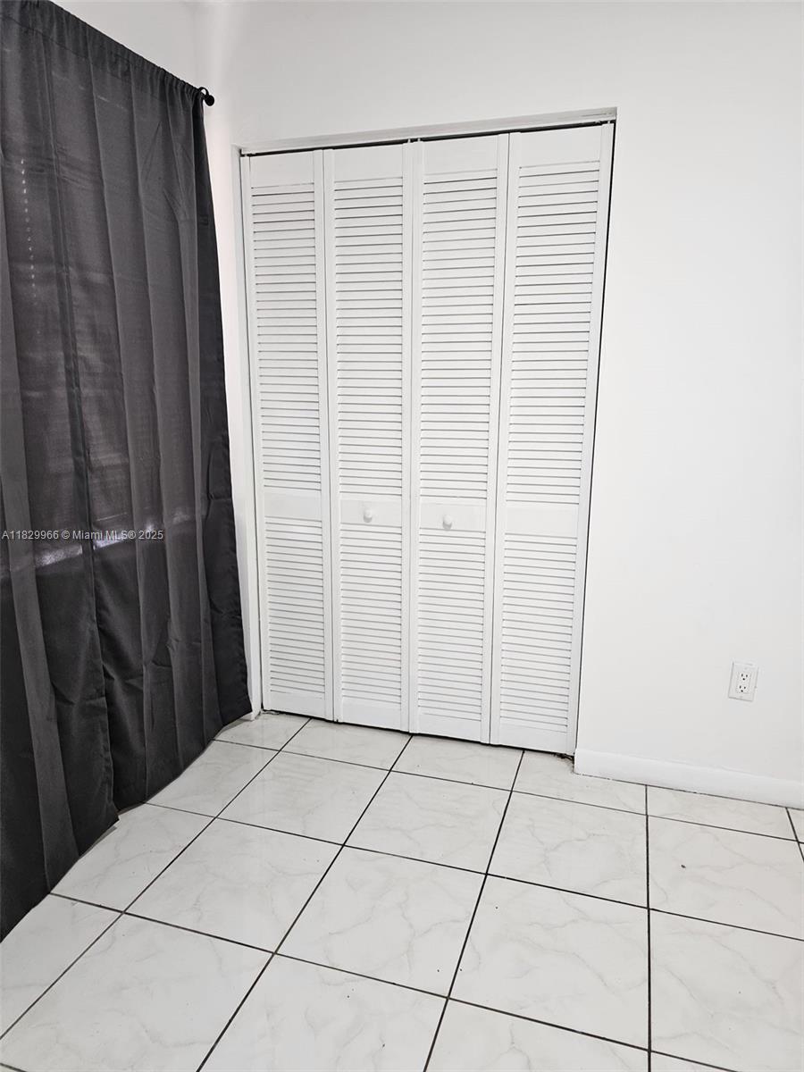 Building Photo - 6685 W 26th Ct