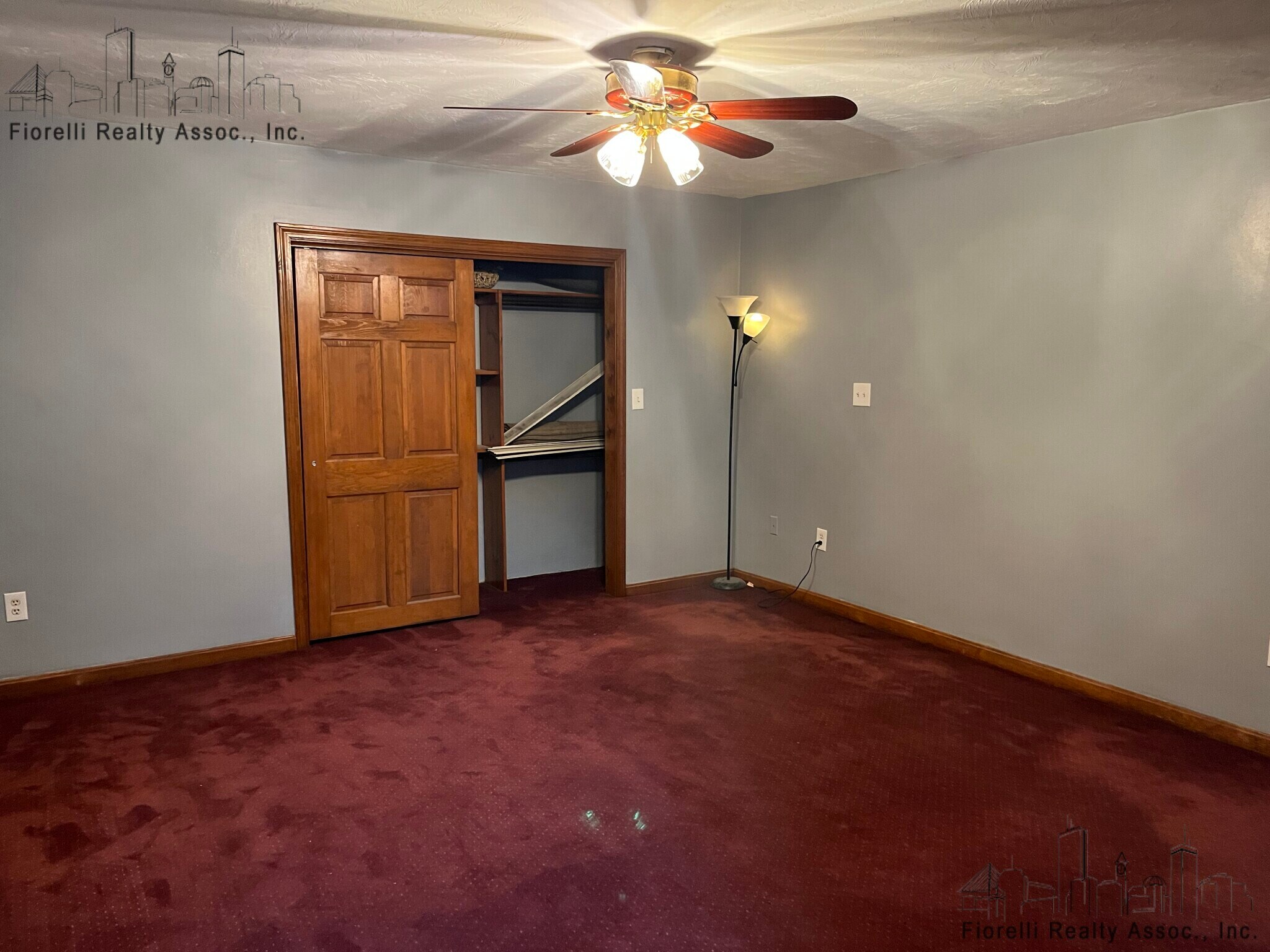 Building Photo - 33 Princeton St