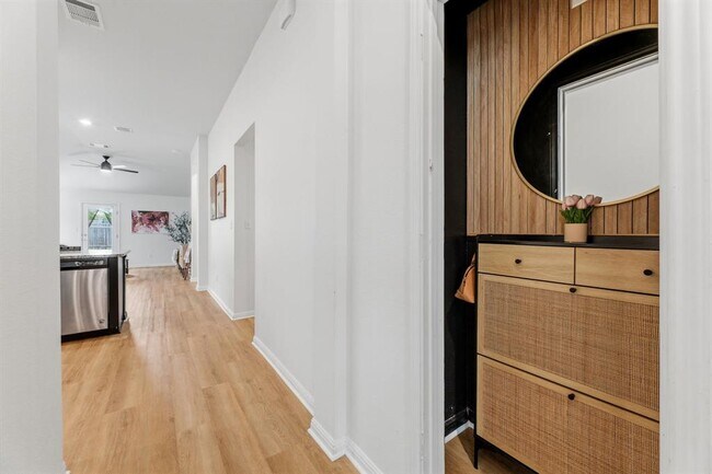 Building Photo - 6517 Teramo Ter
