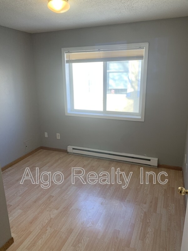 Building Photo - 2609 N Colfax Ave