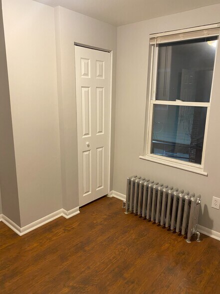 Building Photo - 1635 Lecount St