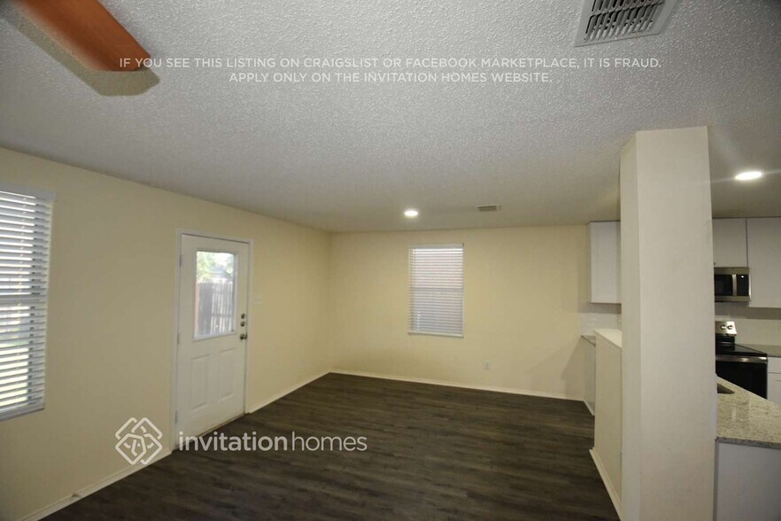Building Photo - 5445 Temecula Rd