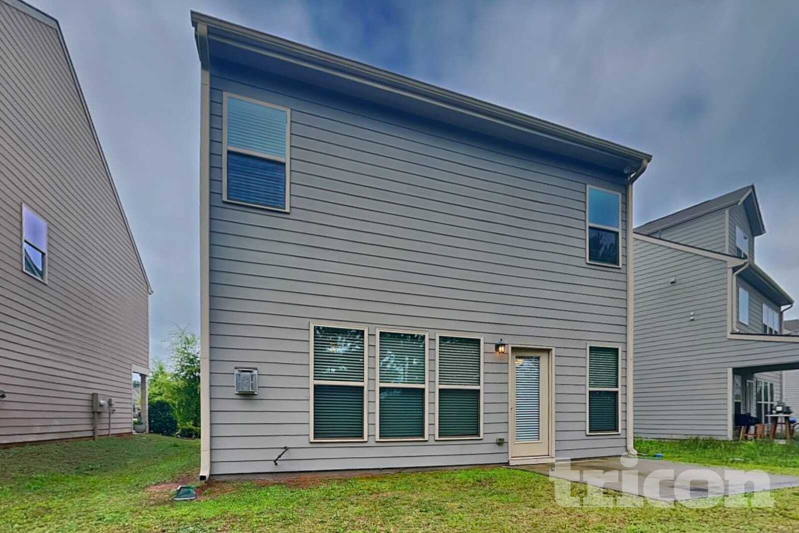 Building Photo - 3440 Baylor Cir